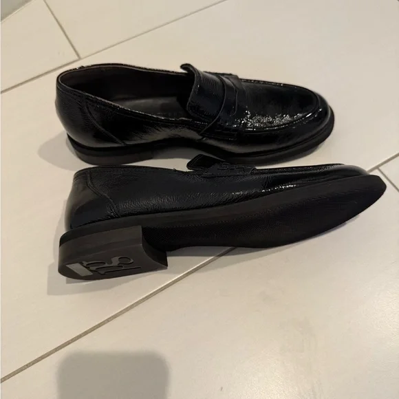 Paul Green Black Flats Modern Penny Loafers